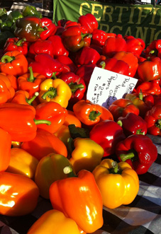 FarmMkt_Peppers